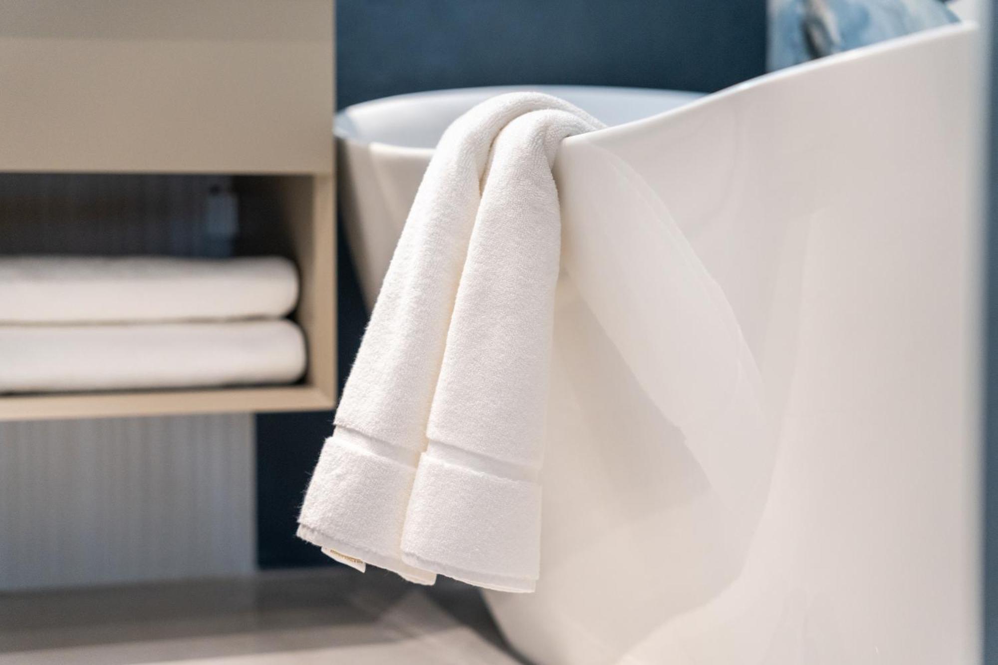 New Belgrade Premium Hotel Bagian luar foto